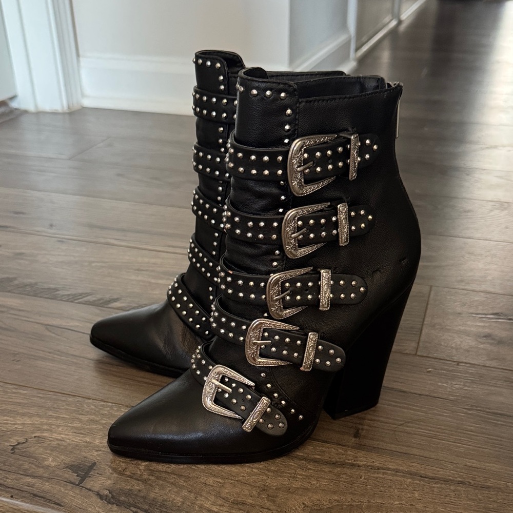 Leather buckle ankle boots